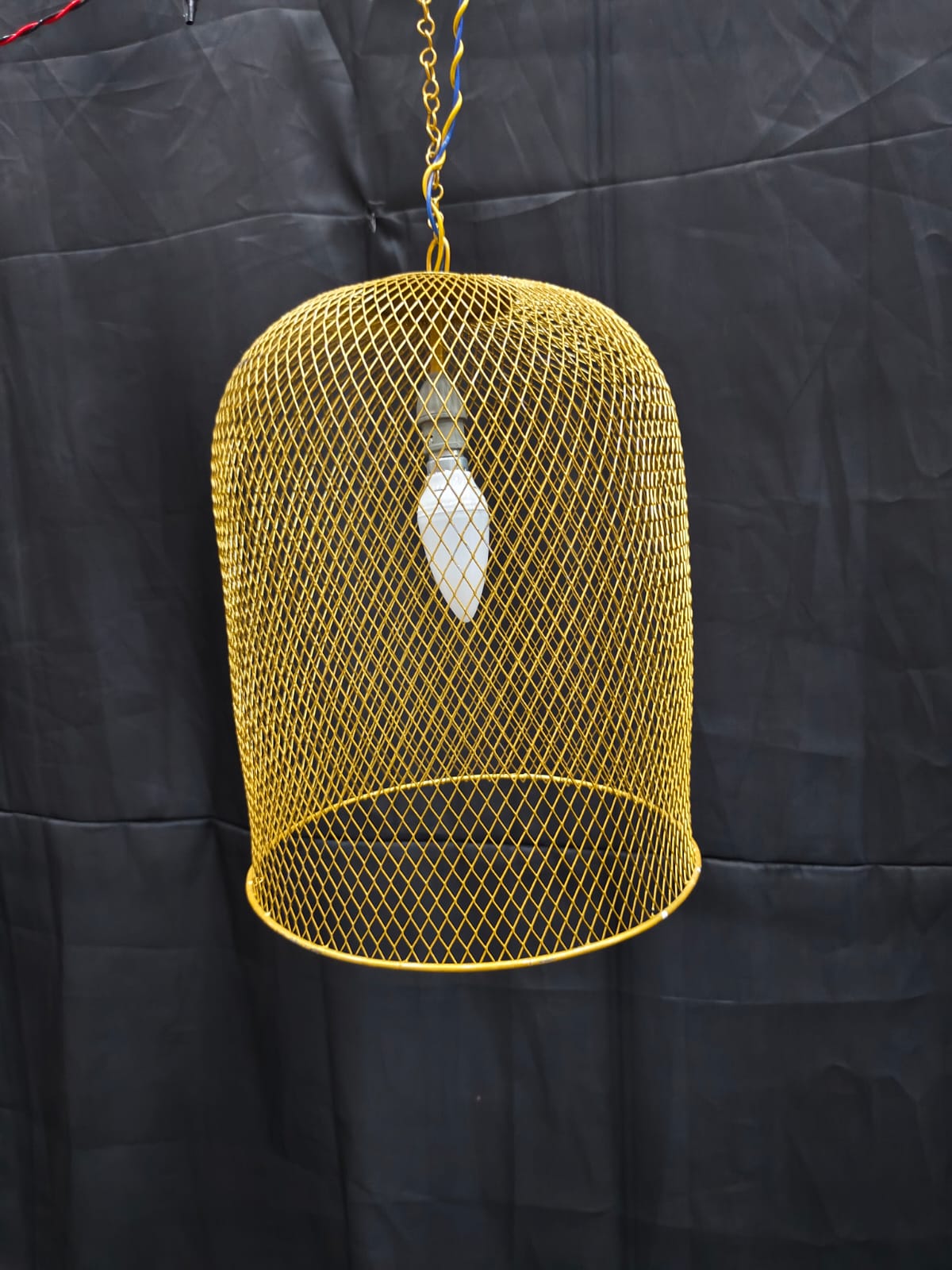 MD SINGLE LIGHT HANGING LAMP