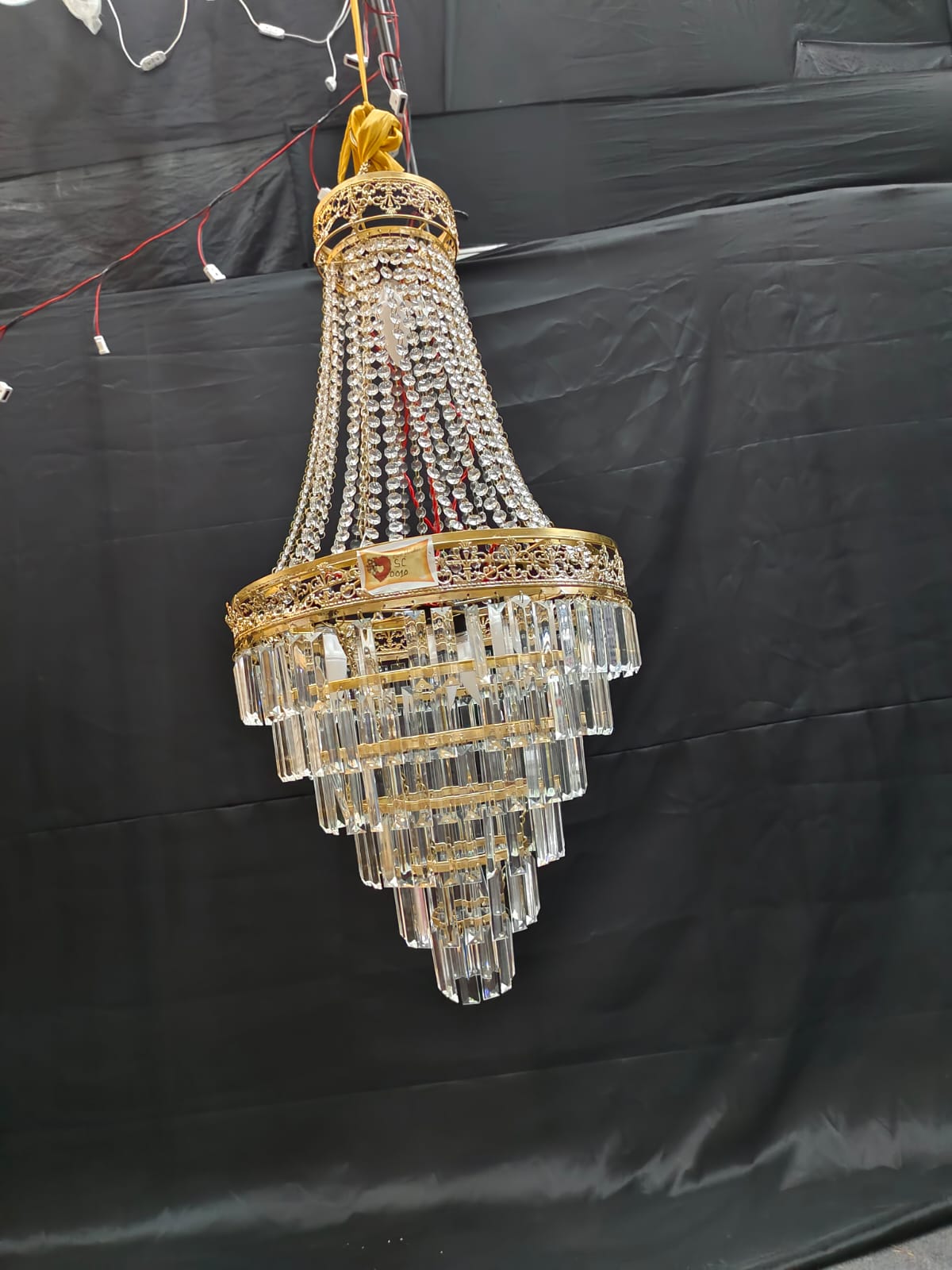 CRISTAL AND PATRI CHANDELIER