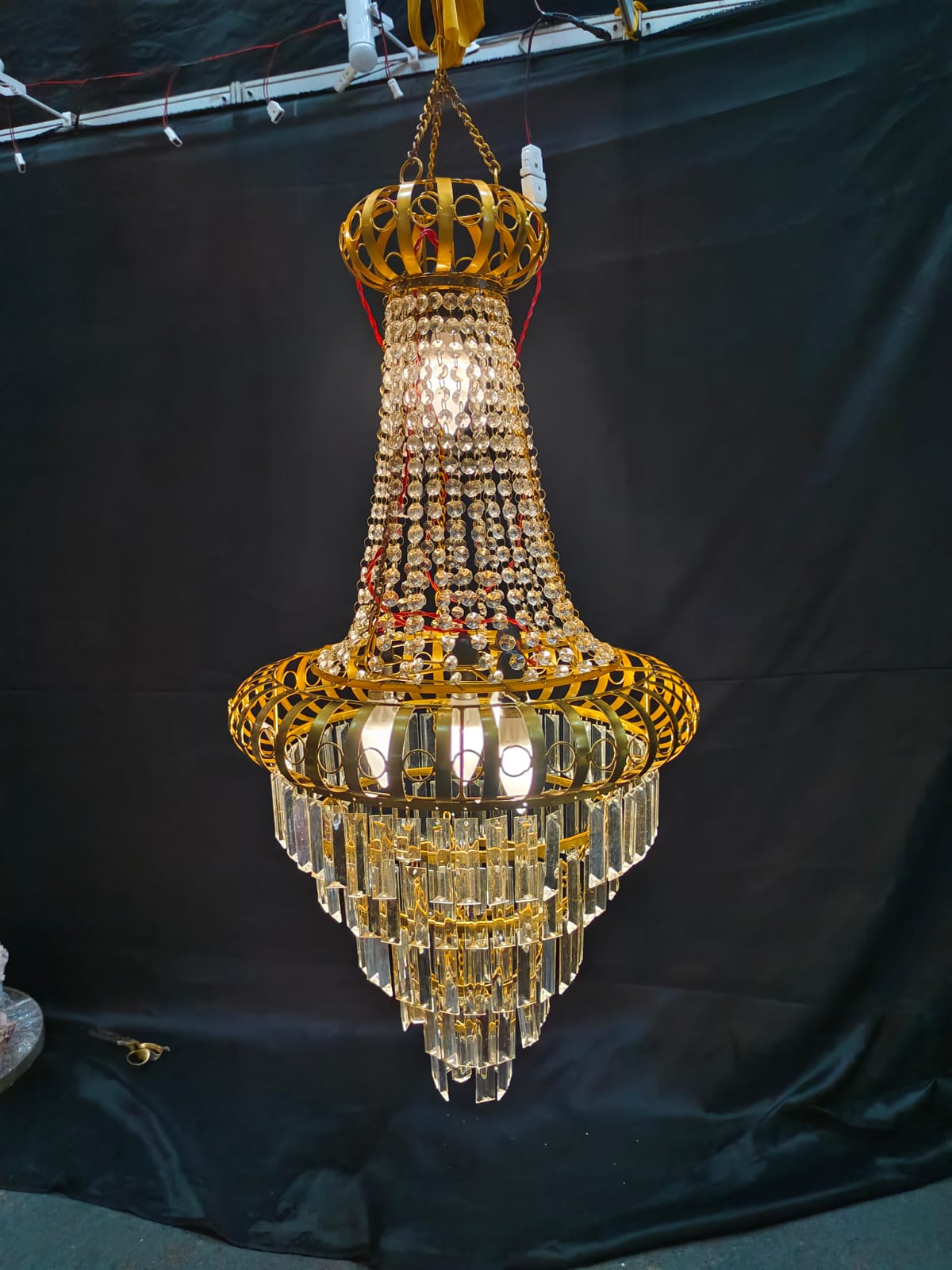 PATRI AND CRYSTAL CHANDELIER