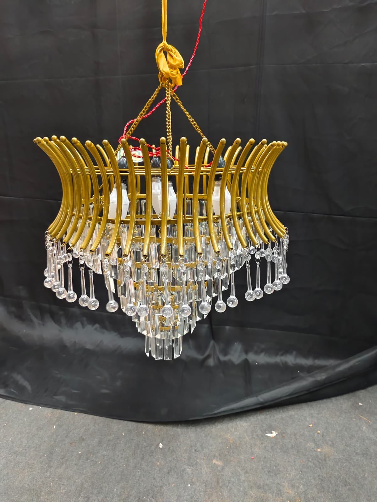 PATRI AND LATTU PENDEL CHANDELIER